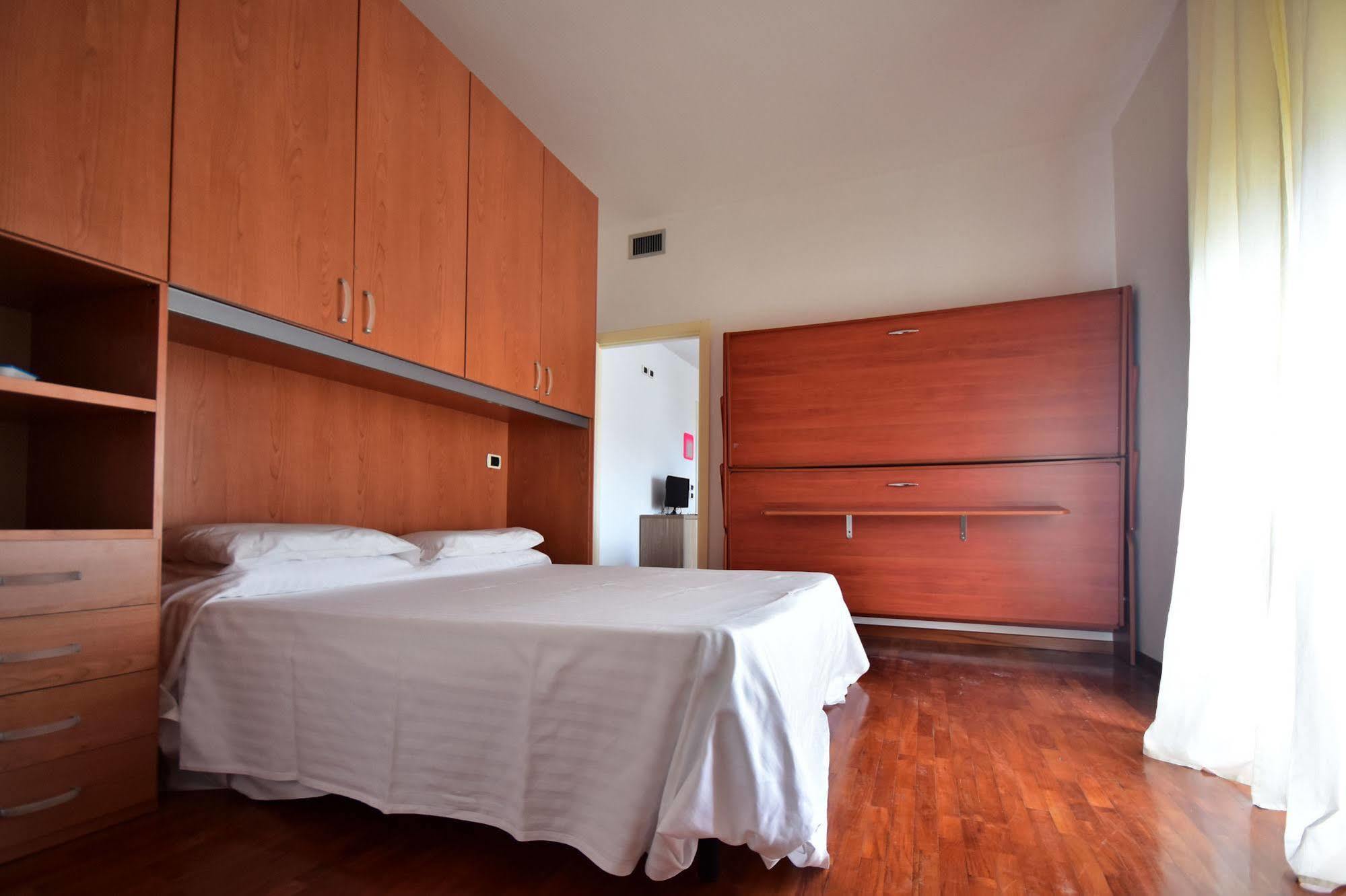 Residence Avana Senigallia Eksteriør bilde